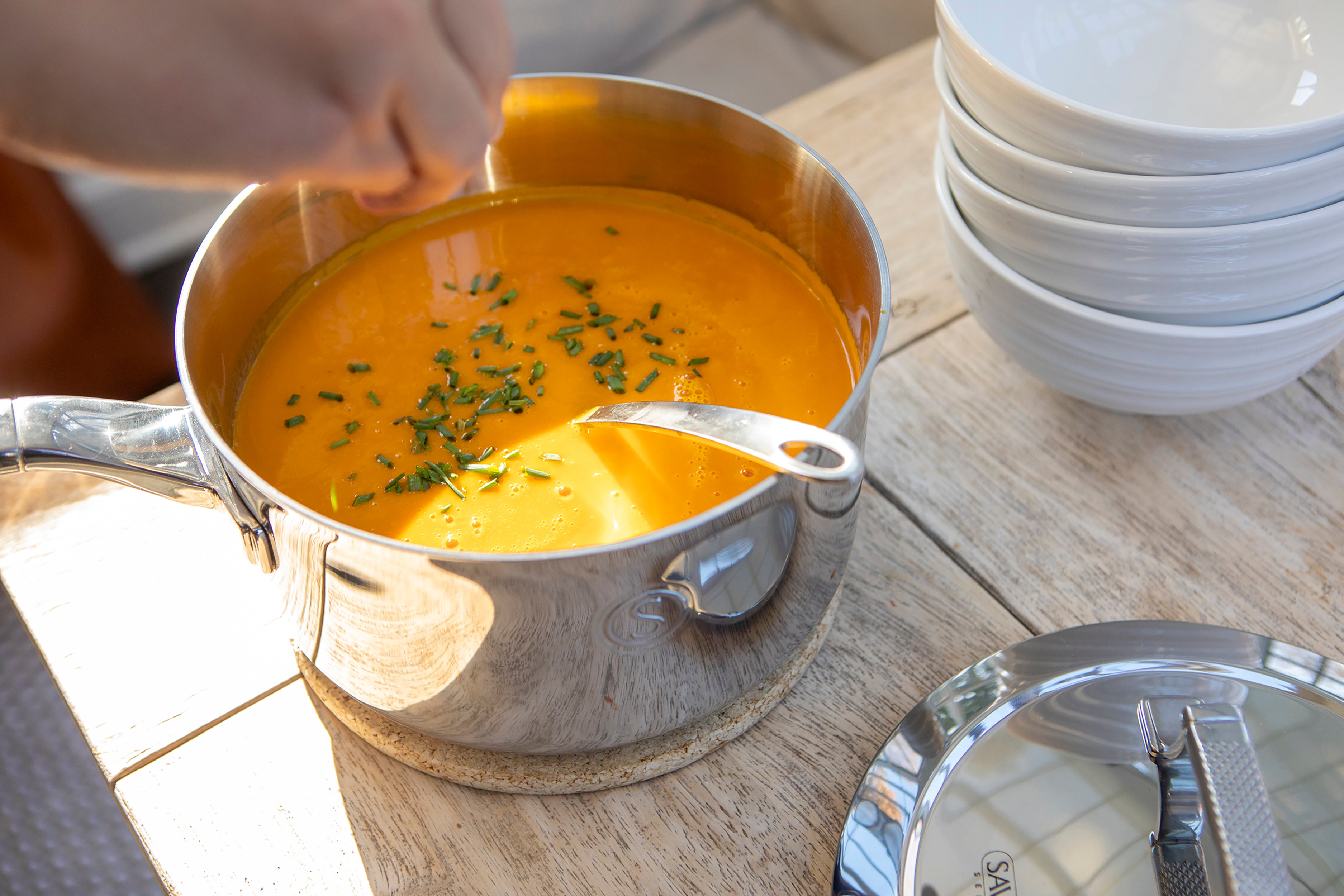 Saveur Selects Voyage Series - Triply RVS Steelpan Inductie - 20cm - 2.8 Liter - Sauspan met deksel - Levenslange Garantie